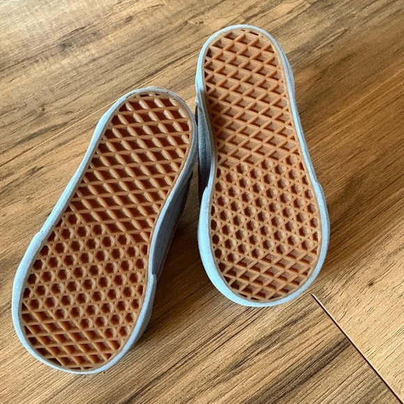 Toddler Vans - Picture 4 of 4